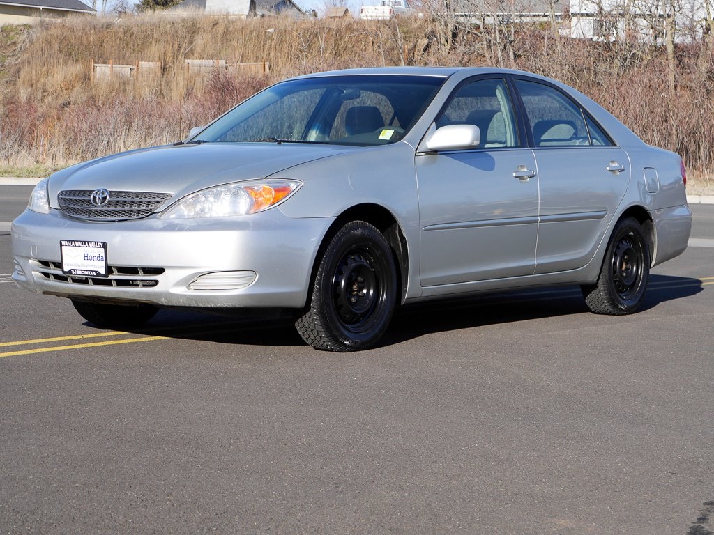 Used 2002 Toyota Camry LE 4D Sedan near Walla Walla #W047039 | Walla